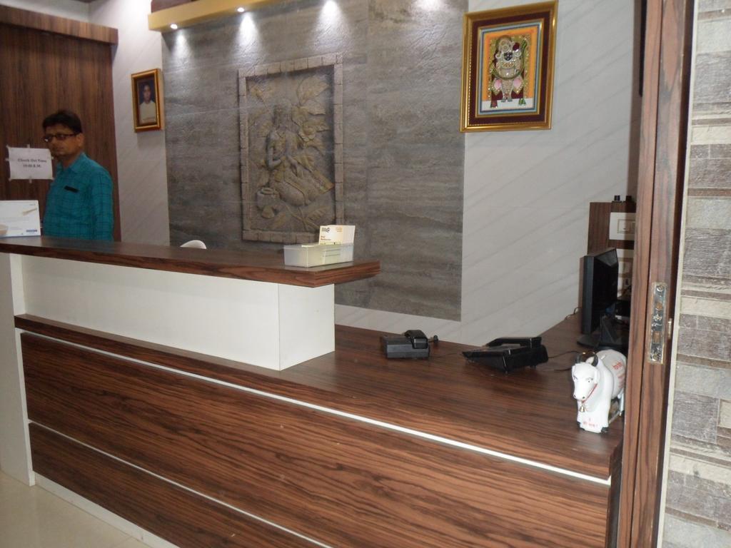 Hotel Madhusudan Dwarka (Gujarat) Ngoại thất bức ảnh
